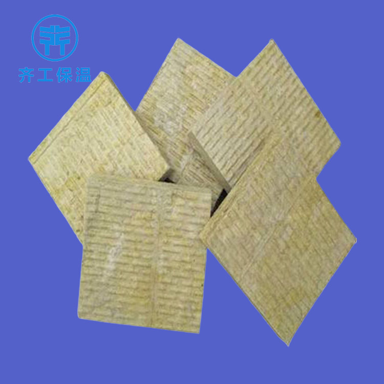 保溫材料多功能復合化